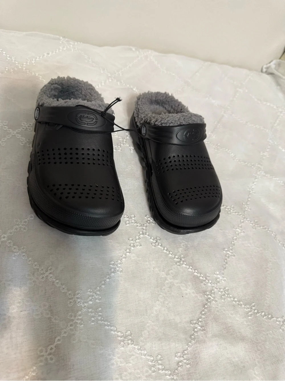 Ecko Unlimited Black Kids Slip-On Clog with Fleece Lining